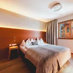 Mats Alpenquartier 4* Lech am Arlberg