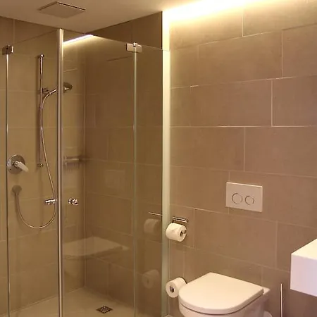 Mats Alpenquartier 4* レッヒ