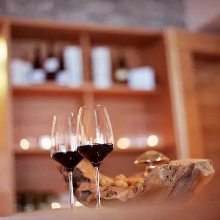 Mats Alpenquartier Bed and breakfast 4*