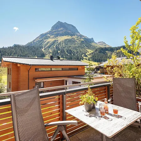 Mats Alpenquartier Bed & Breakfast 4*