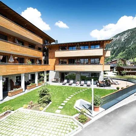 Mats Alpenquartier Bed & Breakfast