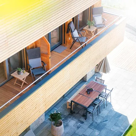 Mats Alpenquartier Bed & Breakfast 4*