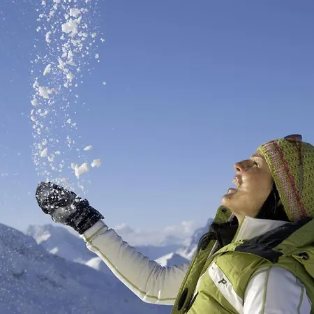 Mats Alpenquartier Bed & Breakfast Lech