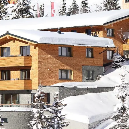 Mats Alpenquartier レッヒ