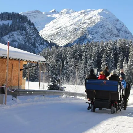 Bed & Breakfast Mats Alpenquartier 4*